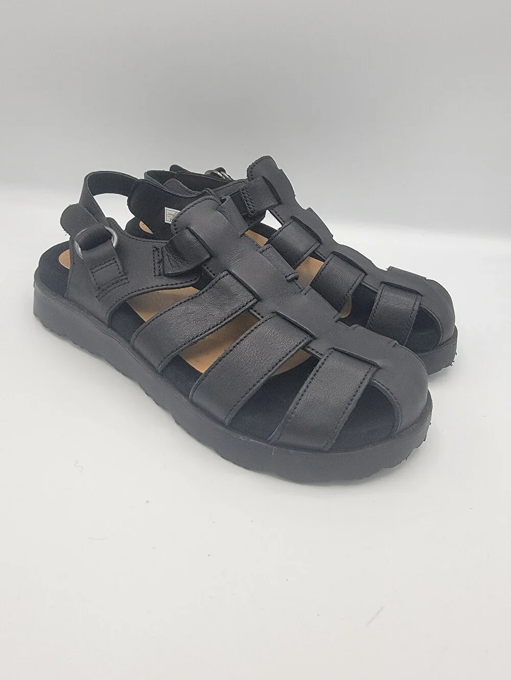 Merrell  Black Fisherman-Style Sandals